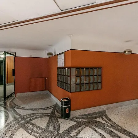 Apartman Carlo Botta Lux *